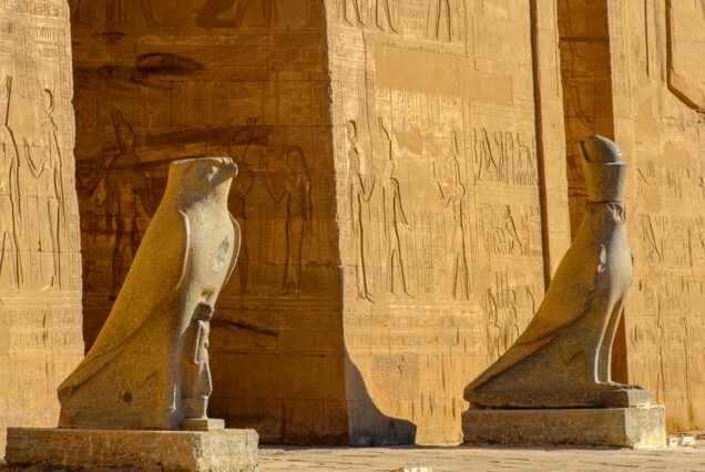 LUXOR TAGESAUSFLUG MIT HEISSLUFTBALLONFAHRT