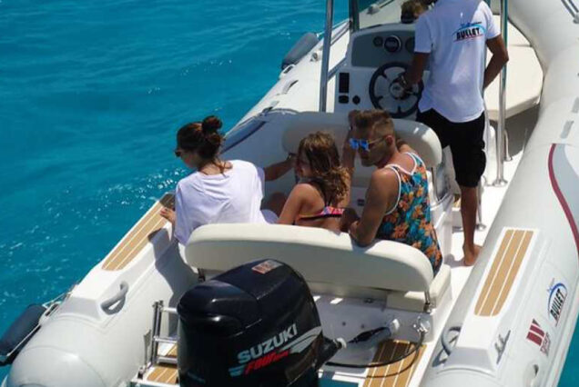 SPEEDBOOT- PRIVATE AUSFLUG IN HURGHADA: SCHNORCHELN UND SONNENUNTERGANG