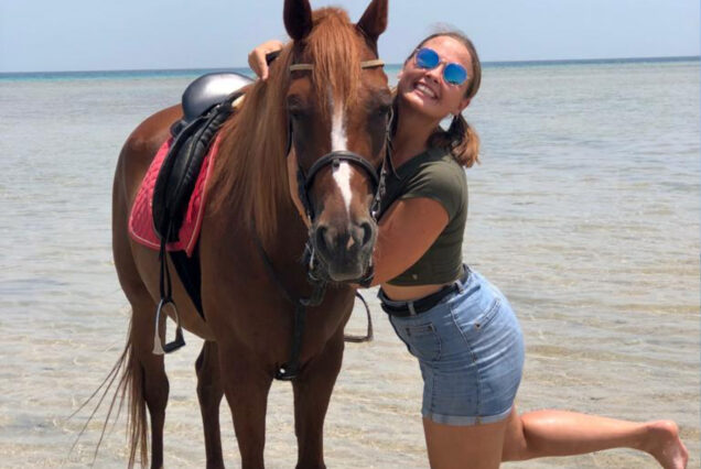 Rotes Meer Wüste Reittour mit Schwimmen in Hurghada